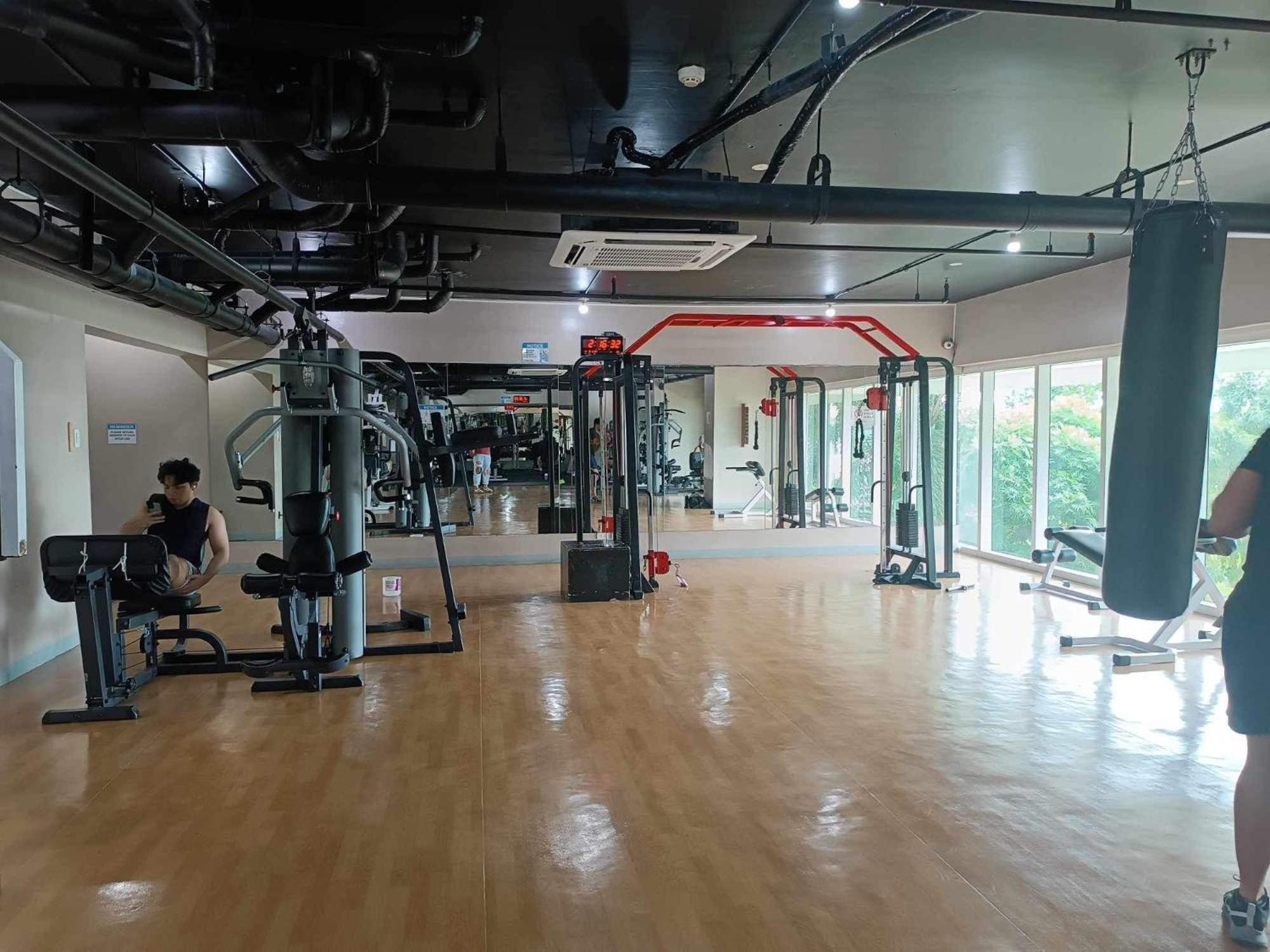 Avery Condo Suite At The Beacon Makati Makati City ภายนอก รูปภาพ